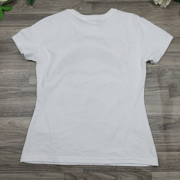 Frida Kahlo Floral Graphic Tee - Picture 2 of 7